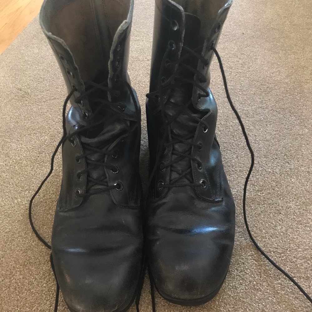 Vintage military army black boots